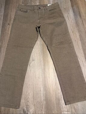 English Laundry Men's Straight Jeans in Dark Brown